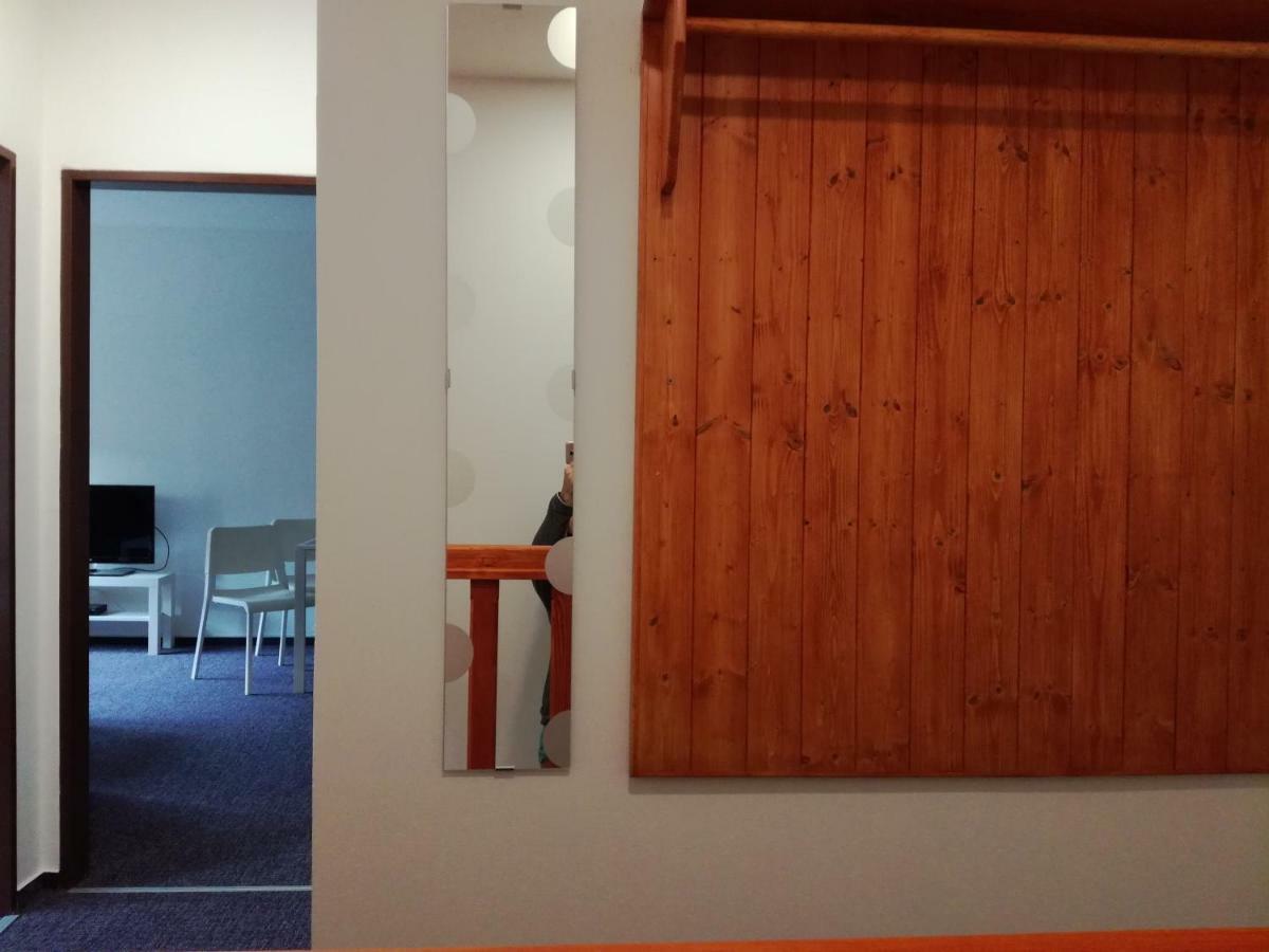 Apartman Prefa Benesov nad Ploucnici Екстериор снимка